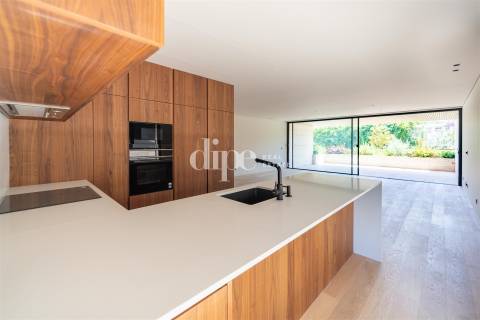 Luxuoso Apartamento T3 novo no coração de Guimarães
