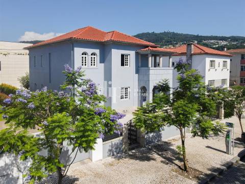 Luxuoso Apartamento T3 novo no coração de Guimarães