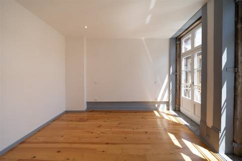 Arrendamento | Apartamento T2 Duplex no centro histórico de Guimarães