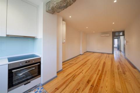 Arrendamento | Apartamento T2 Duplex no centro histórico de Guimarães