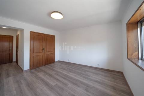 Apartamento T3 para arrendamento no coração de Guimarães