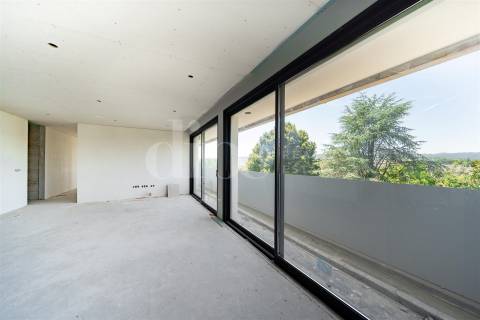 Fantástico Apartamento T3 novo com ampla varanda Paços de Ferreira