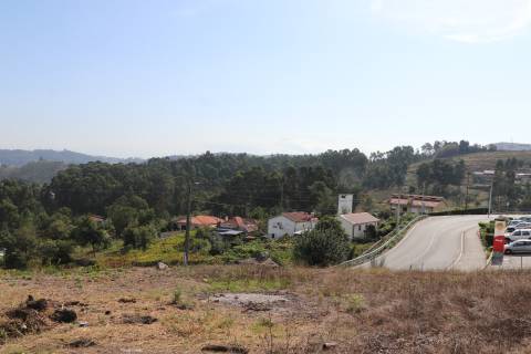 Terreno  Venda em Lustosa e Barrosas (Santo Estêvão),Lousada