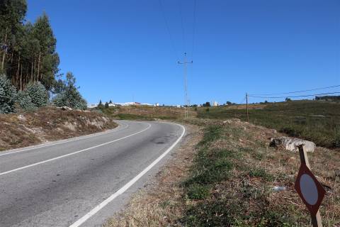 Lote de Terreno  Venda em Lustosa e Barrosas (Santo Estêvão),Lousada