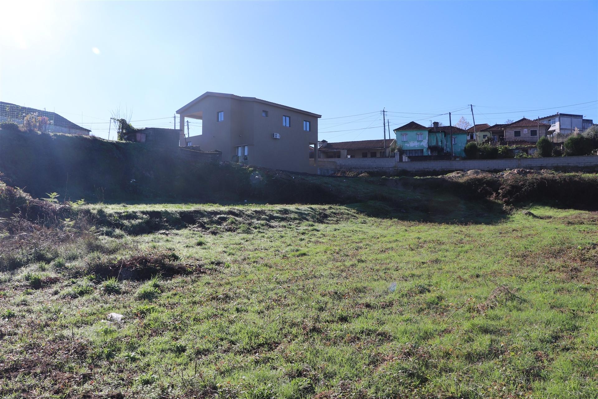 Terreno Para Construção  Venda em Duas Igrejas,Paredes
