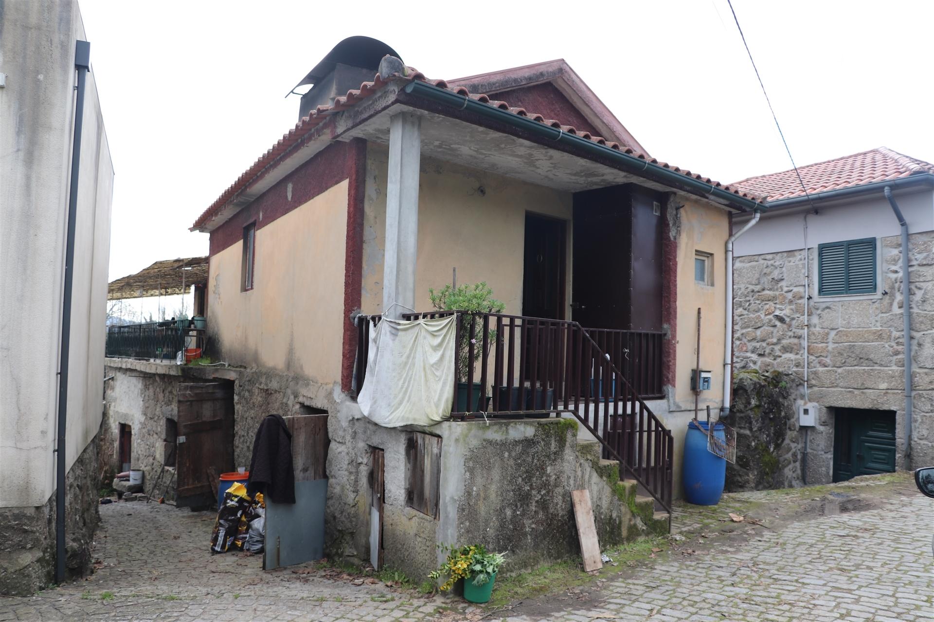 Moradia Isolada T3 Venda em Serzedo e Calvos,Guimarães