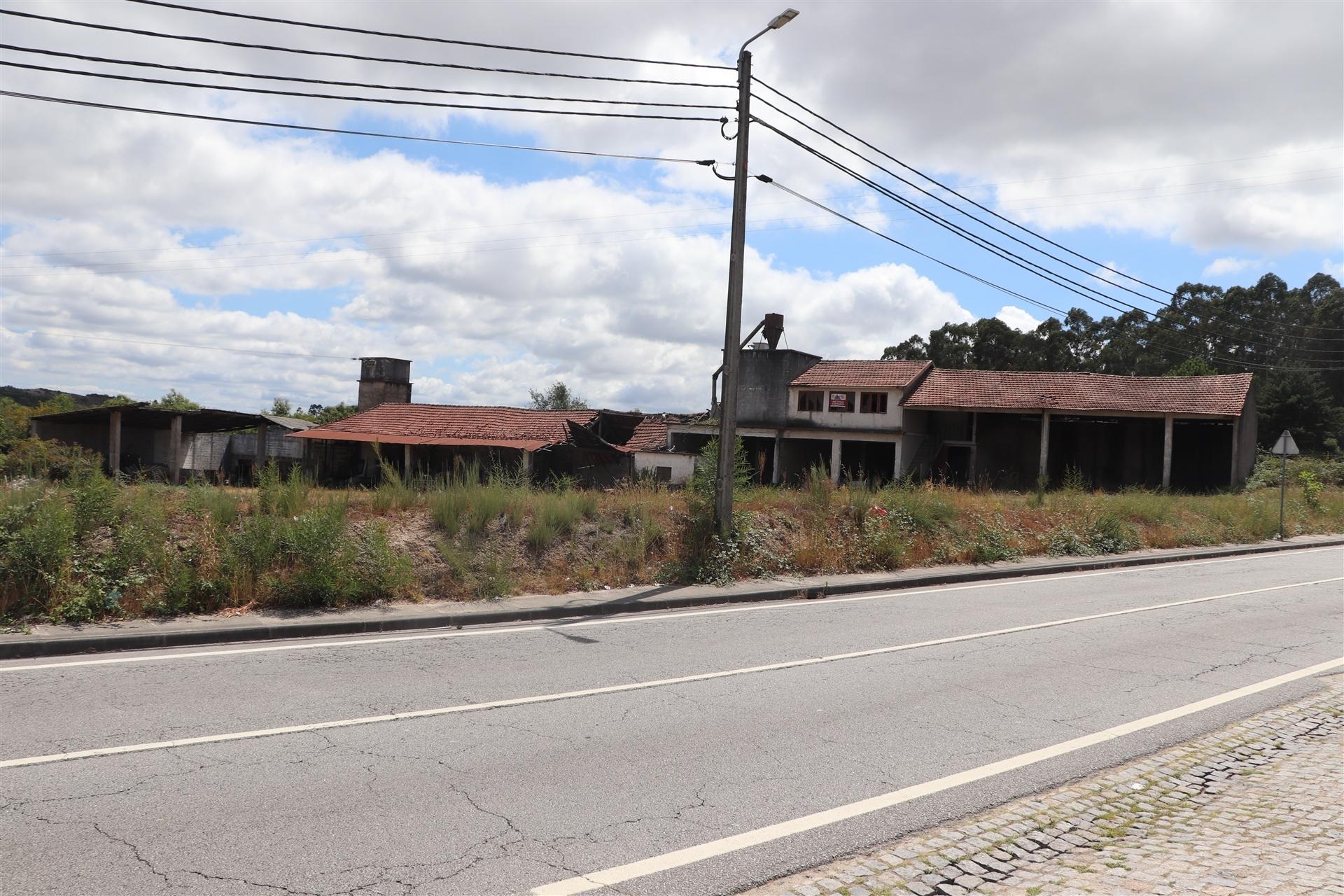 Armazém  Venda em Lustosa e Barrosas (Santo Estêvão),Lousada
