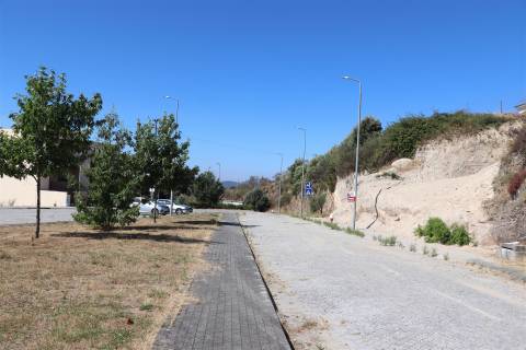 Lote de Terreno  Venda em Cristelos, Boim e Ordem,Lousada