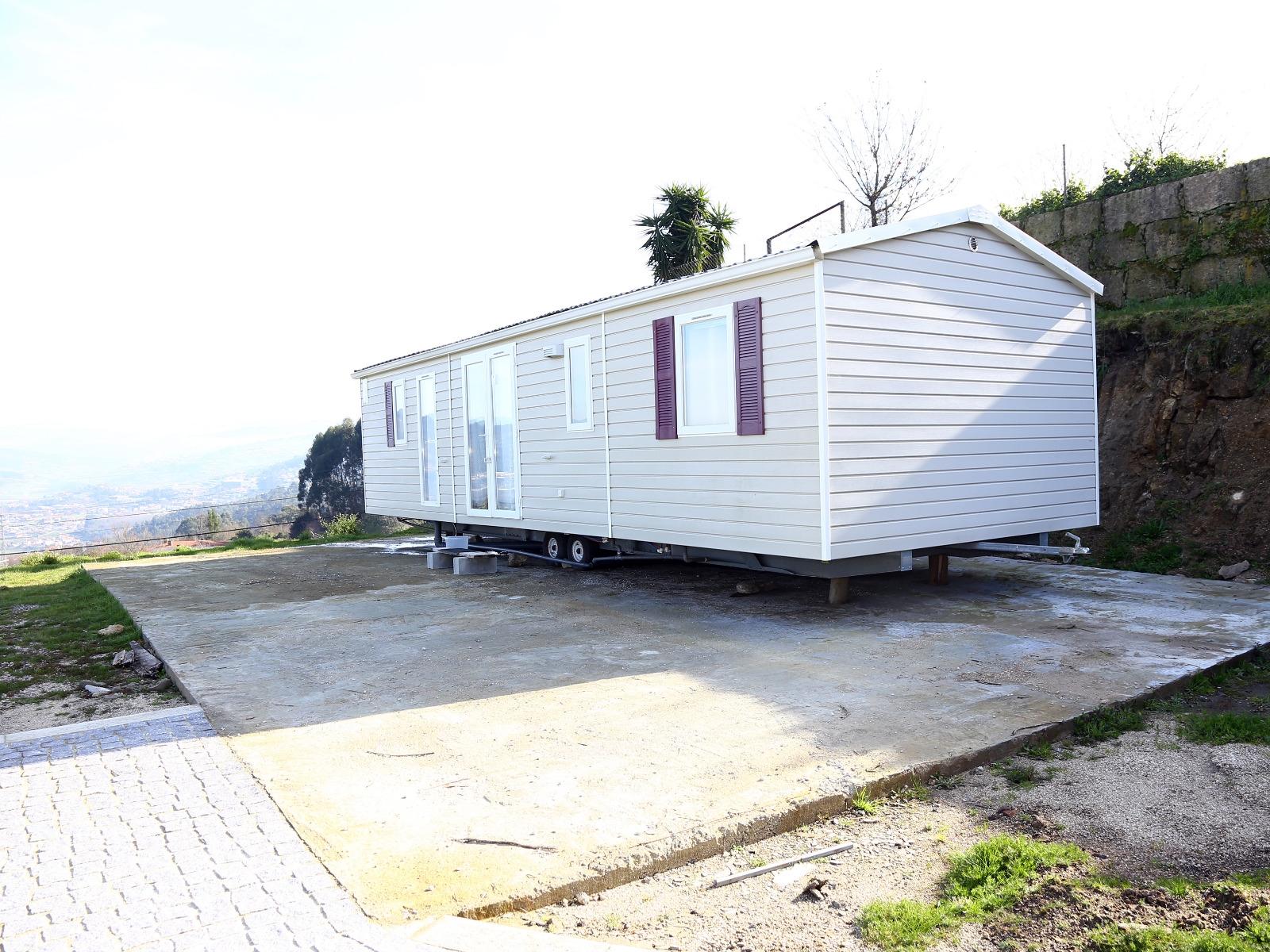 Lote de Terreno  Venda em Lustosa e Barrosas (Santo Estêvão),Lousada