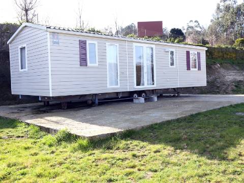Lote de Terreno  Venda em Lustosa e Barrosas (Santo Estêvão),Lousada