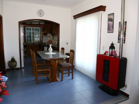 Moradia Isolada T3 Venda em Roriz,Santo Tirso