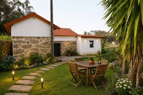 Moradia Isolada T2 Venda em Lustosa e Barrosas (Santo Estêvão),Lousada