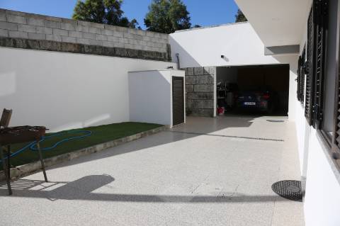 Andar Moradia T3 Venda em Lustosa e Barrosas (Santo Estêvão),Lousada