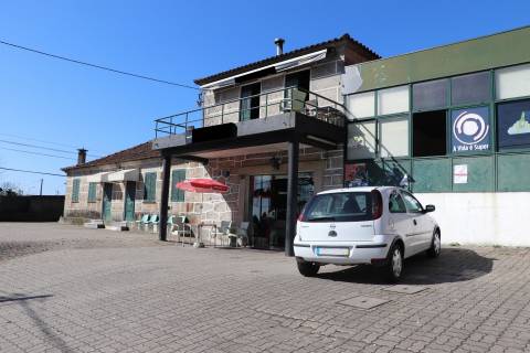 Moradia T3 Venda em Lustosa e Barrosas (Santo Estêvão),Lousada