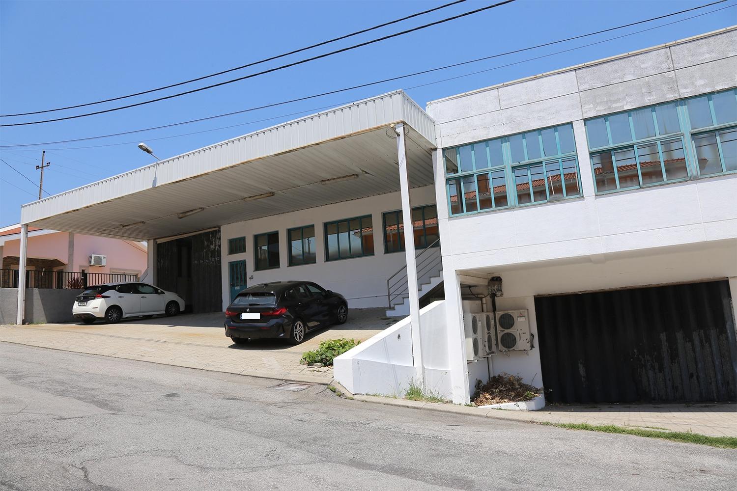 Armazém  Venda em Lustosa e Barrosas (Santo Estêvão),Lousada