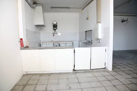 Armazém  Venda em Lustosa e Barrosas (Santo Estêvão),Lousada