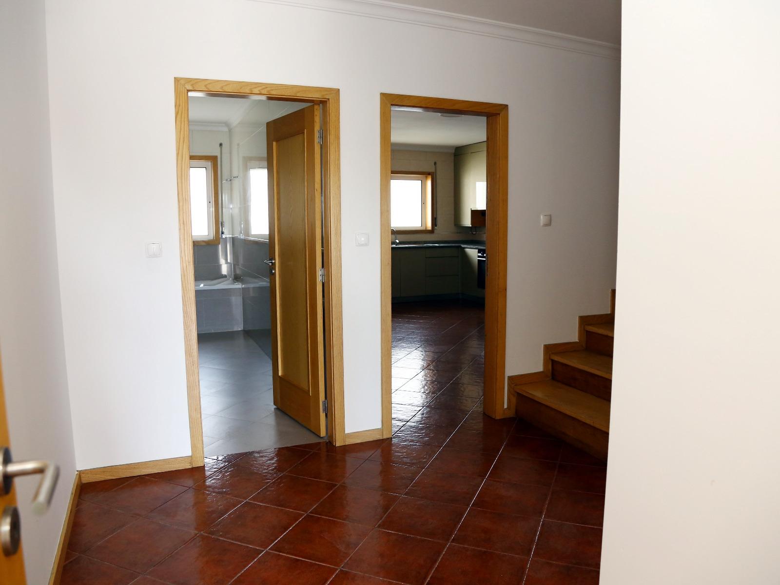 Moradia Geminada T3 Venda em Lustosa e Barrosas (Santo Estêvão),Lousada