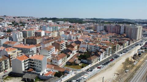 Lote com Projeto Aprovado – Prédio Residencial com 10 Apartamentos