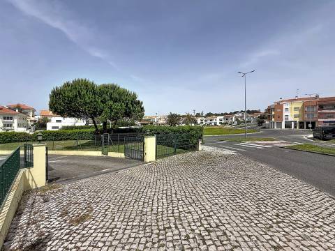Garagem  Venda em Caldas da Rainha - Nossa Senhora do Pópulo, Coto e São Gregório,Caldas da Rainha