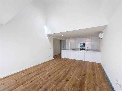 Apartamento T1+1 no centro da cidade