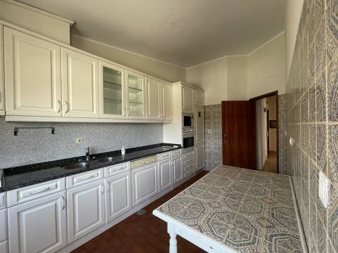 Apartamento T2 Venda em Oliveira de Azeméis, Santiago de Riba-Ul, Ul, Macinhata da Seixa e Madail,Oliveira de Azeméis