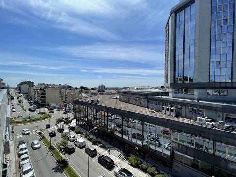 Apartamento T2 Venda em Oliveira de Azeméis, Santiago de Riba-Ul, Ul, Macinhata da Seixa e Madail,Oliveira de Azeméis