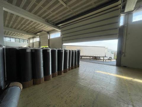 ARRENDAMENTO DE PAVILHÃO INDUSTRIAL – 2000 m² | ESCAPÃES SMF
