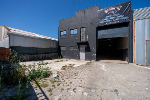 Armazém  Venda em Esmoriz,Ovar