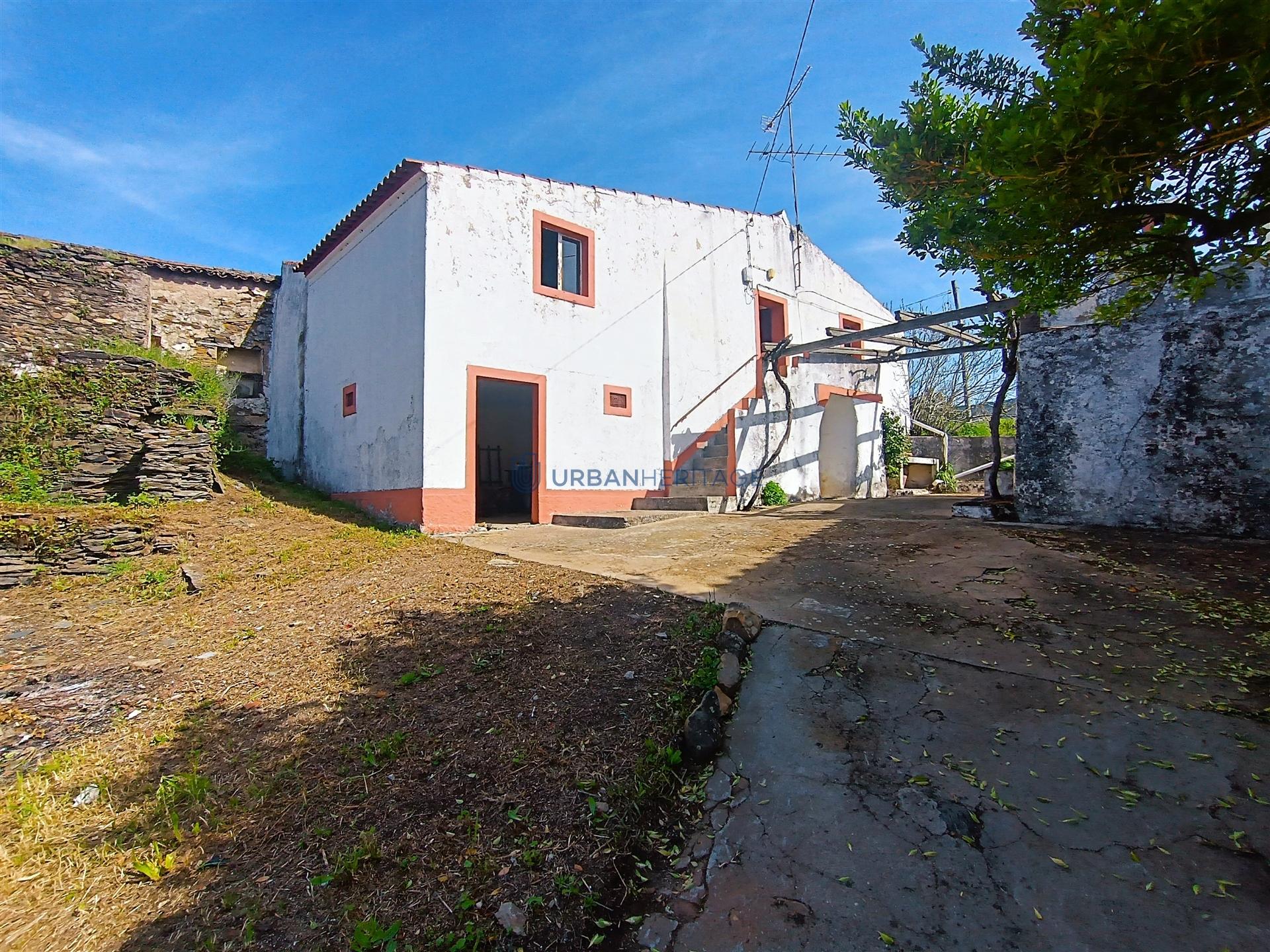 Moradia Geminada T2+2 Venda em São Salvador da Aramenha,Marvão