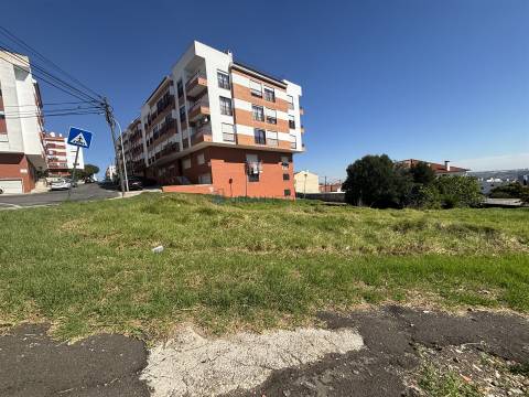 Terreno Para Construção  Venda em Mina de Água,Amadora