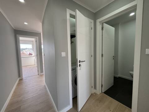 Apartamento T2+1 Venda em Odivelas,Odivelas