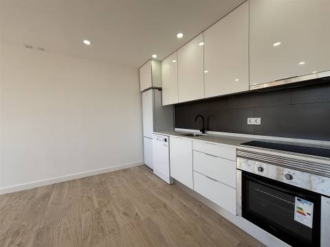 Apartamento T2+1 Venda em Odivelas,Odivelas