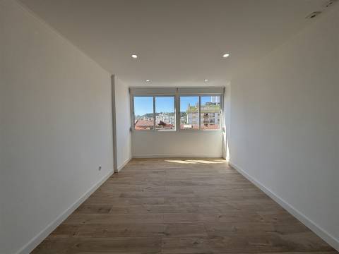 Apartamento T2+1 Venda em Odivelas,Odivelas