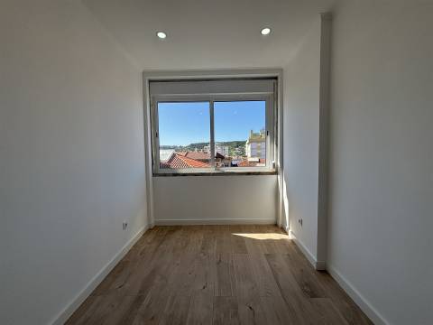 Apartamento T2+1 Venda em Odivelas,Odivelas