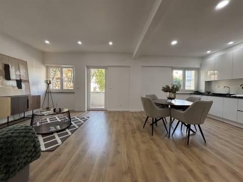 Apartamento T3 Venda em Benfica,Lisboa