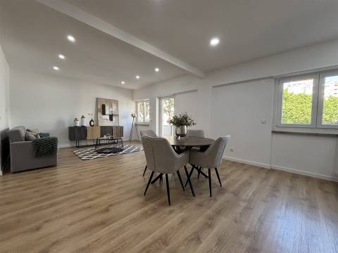 Apartamento T3 Venda em Benfica,Lisboa