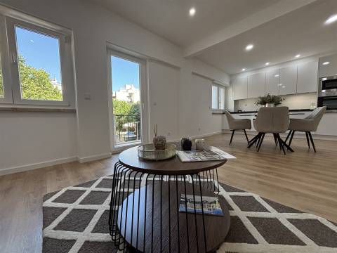 Apartamento T3 Venda em Benfica,Lisboa