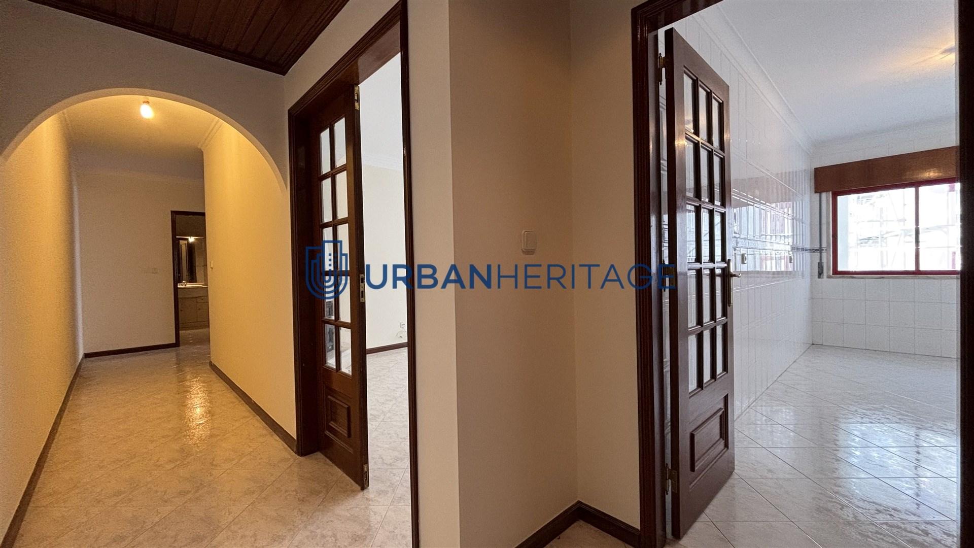 Apartamento T2 Venda em Algueirão-Mem Martins,Sintra