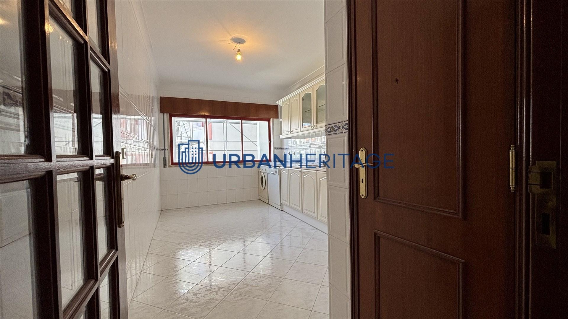 Apartamento T2 Venda em Algueirão-Mem Martins,Sintra