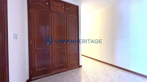 Apartamento T2 Venda em Algueirão-Mem Martins,Sintra
