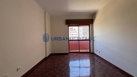 Apartamento T2 Venda em Algueirão-Mem Martins,Sintra