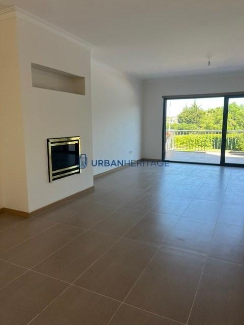 Moradia Geminada T2 Venda em Guia,Albufeira