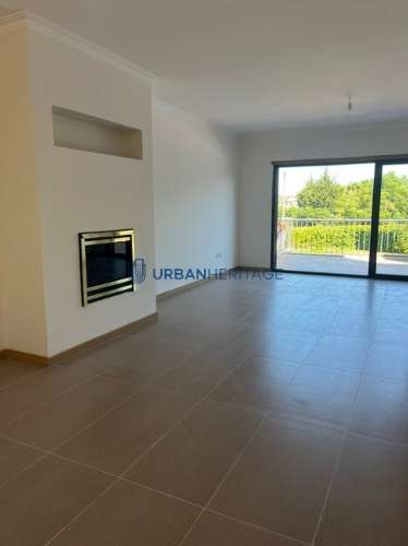 Moradia Geminada T2 Venda em Guia,Albufeira