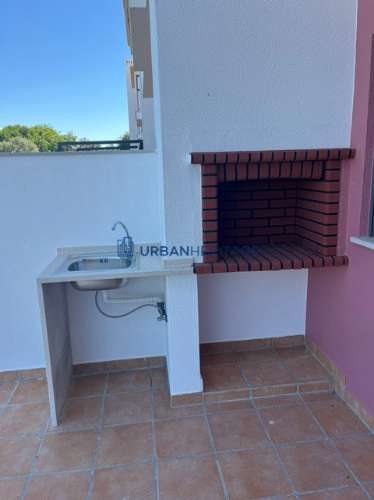 Moradia Geminada T2 Venda em Guia,Albufeira