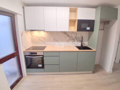 Apartamento T2 próximo da Estação do Metro!