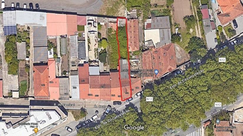 Terreno com 230m2 na Circunvalação! Porto!