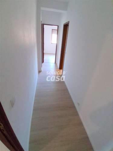 Apartamento T2 com Lugar de Garagem, localizado a 600 metros do Metro!