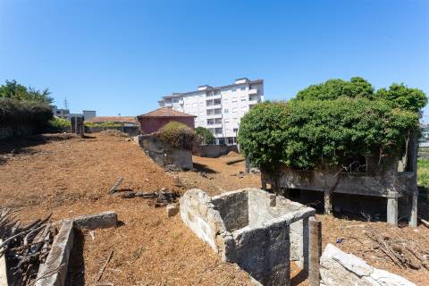 Terreno para Construção, com PIP Aprovado!