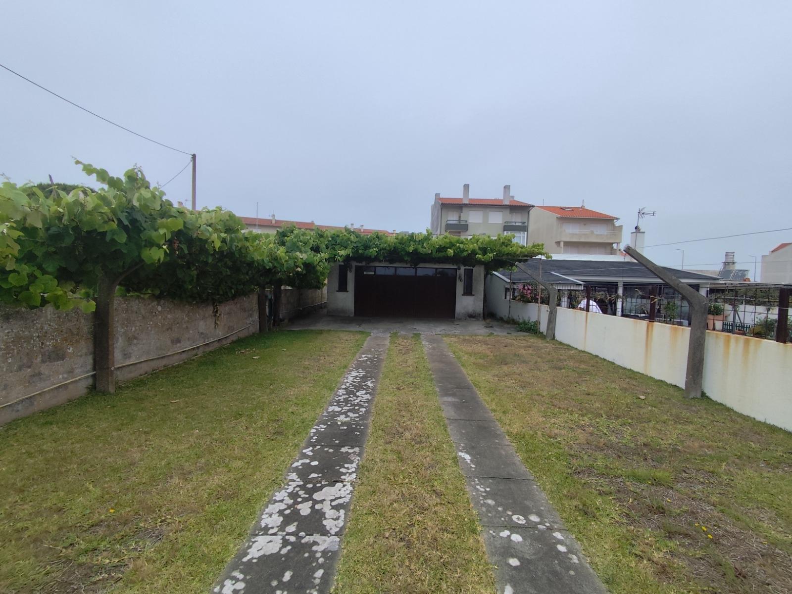 🌊🏡 Moradia Exclusiva na Torreira – Entre a Praia e a Ria