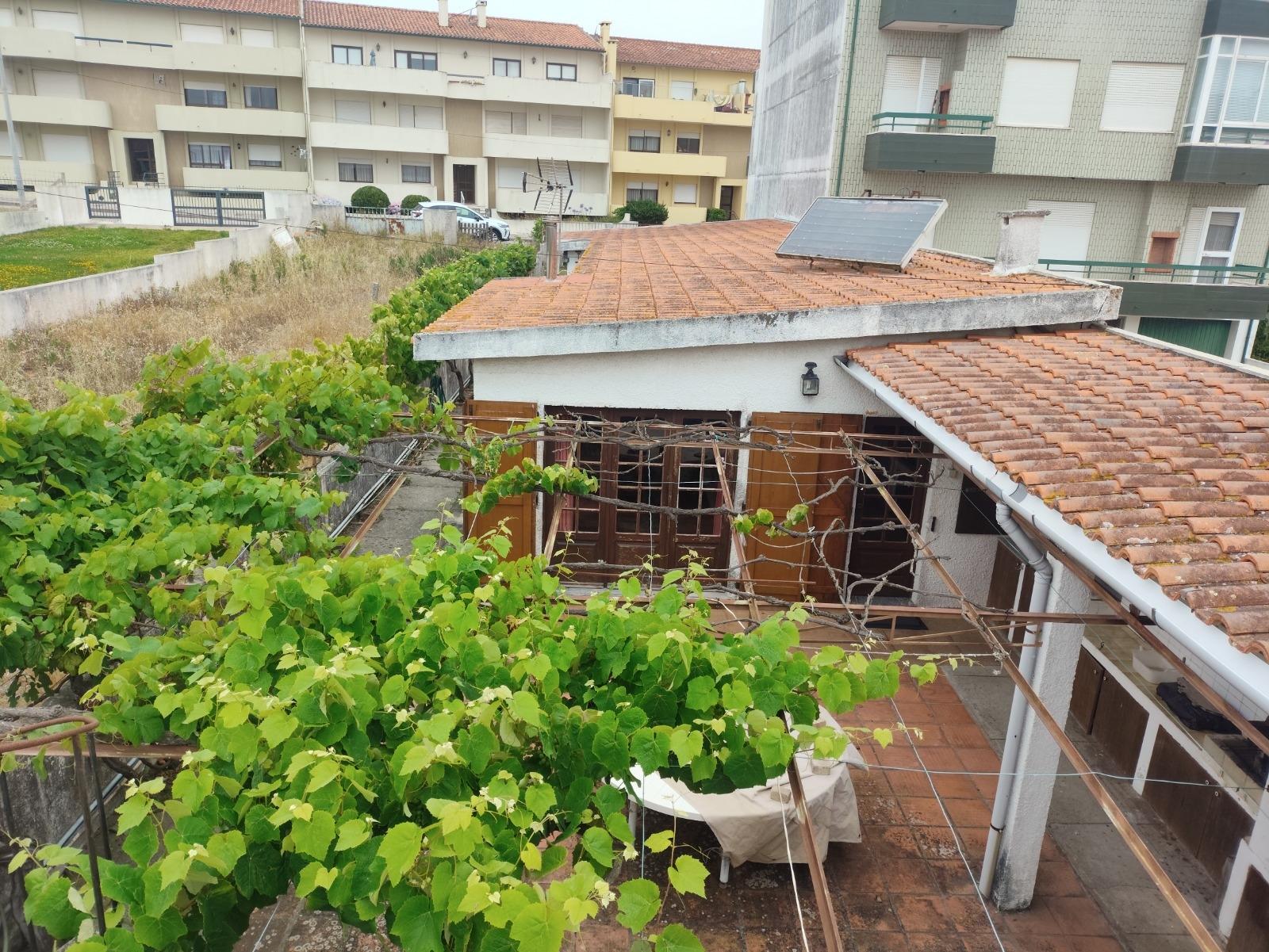 🌊🏡 Moradia Exclusiva na Torreira – Entre a Praia e a Ria